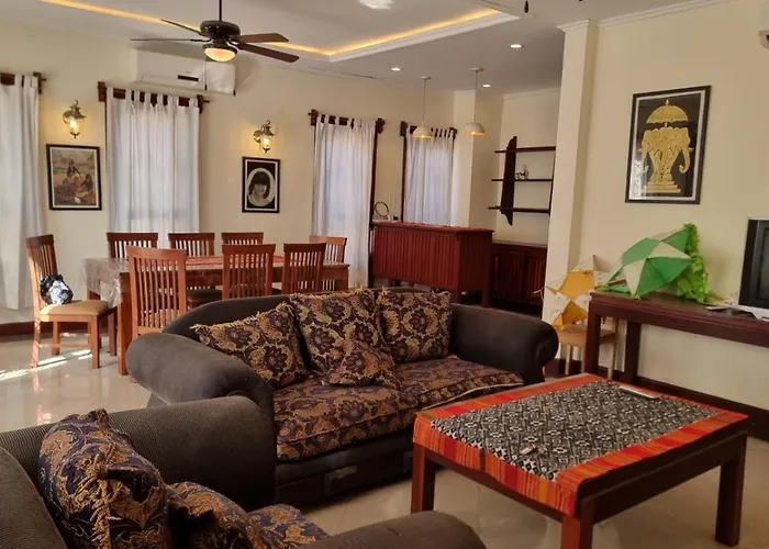Phasouk Viengmai Villa